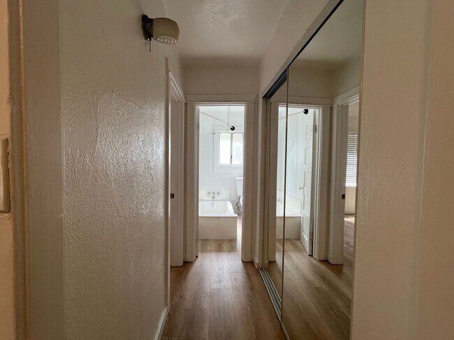 Foto del edificio - 720 N Guadalupe Ave