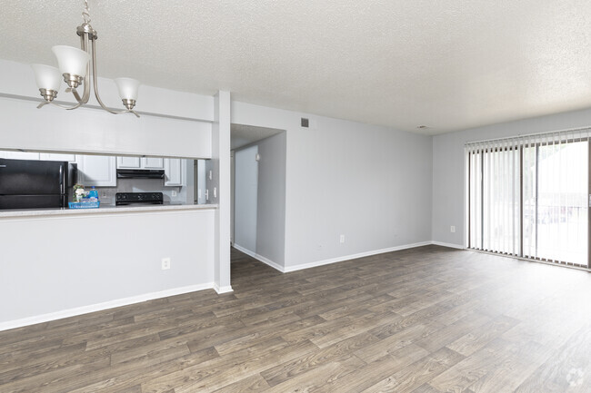 3HAB, 2BA, 1.068 ft² - The Landing on Emerald Pointe