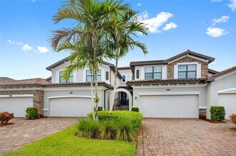 Building Photo - 9485 Casoria Ct