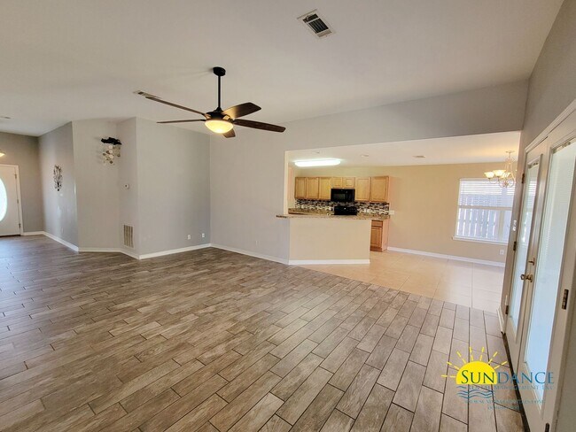Foto del edificio - Gorgeous 3 Bedroom home in Santa Rosa Beach!