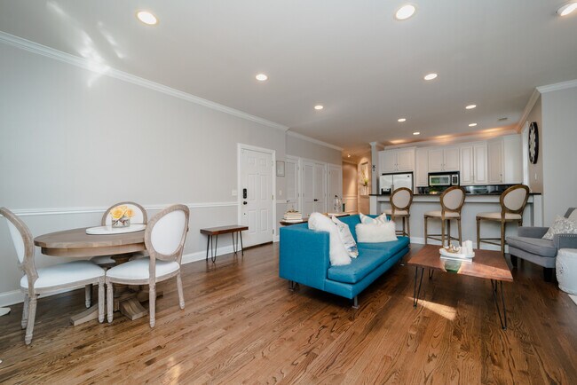 Foto del edificio - 4543 N Malden St