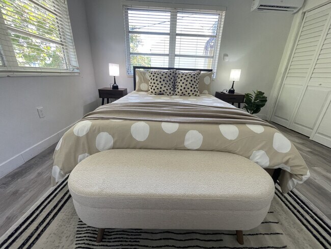 Foto del edificio - 2635 SW 24th Ave