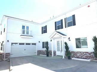 Building Photo - 4225 Ince Blvd