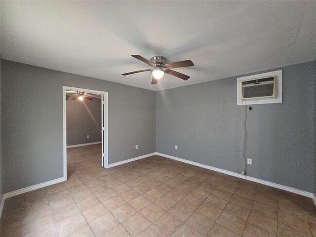 Foto del edificio - 3231 Angelfish Cove