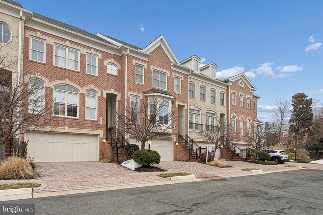 Building Photo - 7004 Eastern Red Cedar Ln