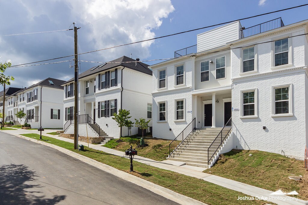 1910 Maine St, Fayetteville, AR 72701 House Rental in Fayetteville