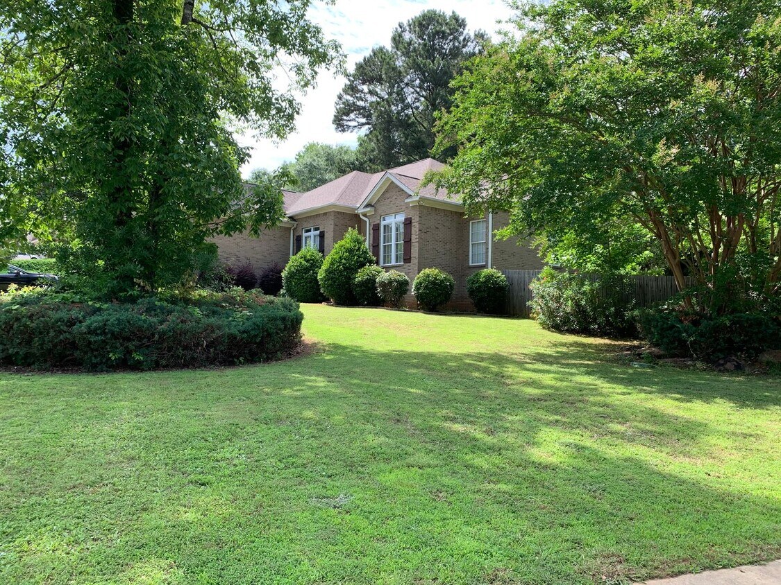 Building Photo - Camden Ridge Subdivision