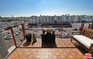 Building Photo - 4141 Glencoe Ave