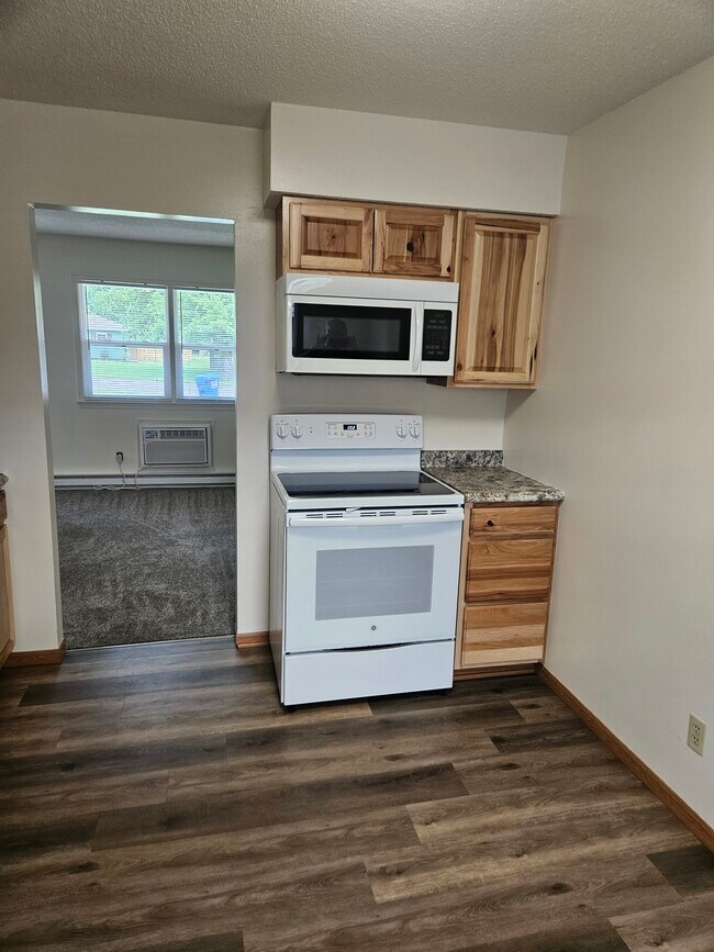 Foto del edificio - 1621 Blanchard Ave