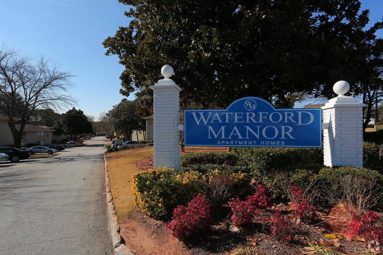 Forty15 Apartment Homes Decatur Ga Apartments Com