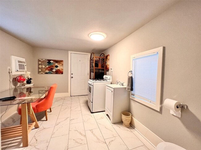 Foto del edificio - 5224 Leeland St