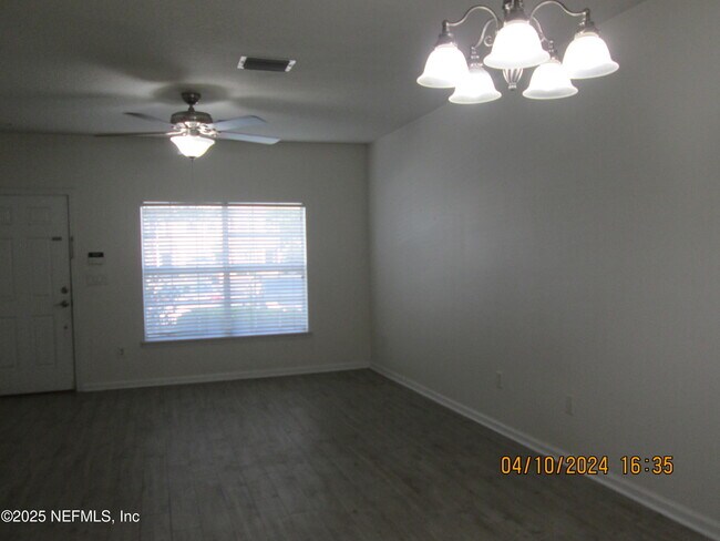 Foto del edificio - 8086 Summer Bay Ct