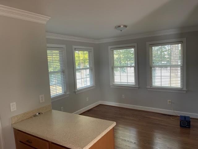 Building Photo - 6205 Sunrise Ln