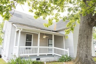 Building Photo - 2901 E 47th St