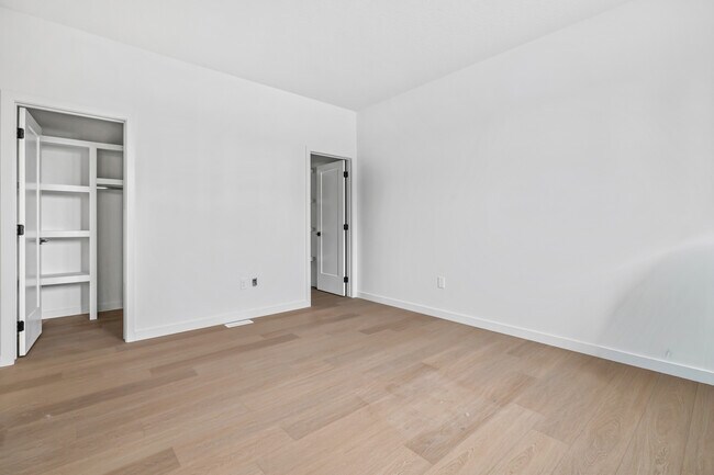 Photo du bâtiment - 9115 150 St NW