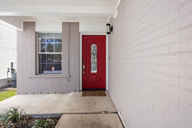 Foto del edificio - 8611 Davis Oaks Trail