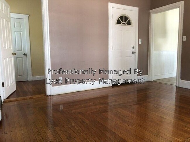 Foto del edificio - 194 Ives St