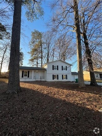 Building Photo - 4077 Tecumseh Trail