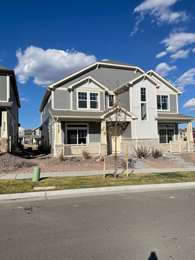 Foto del edificio - IMMACULATE 3 BED 3 BATH FORMER MODEL HOME IN BANNING LEWIS RANCH!!!