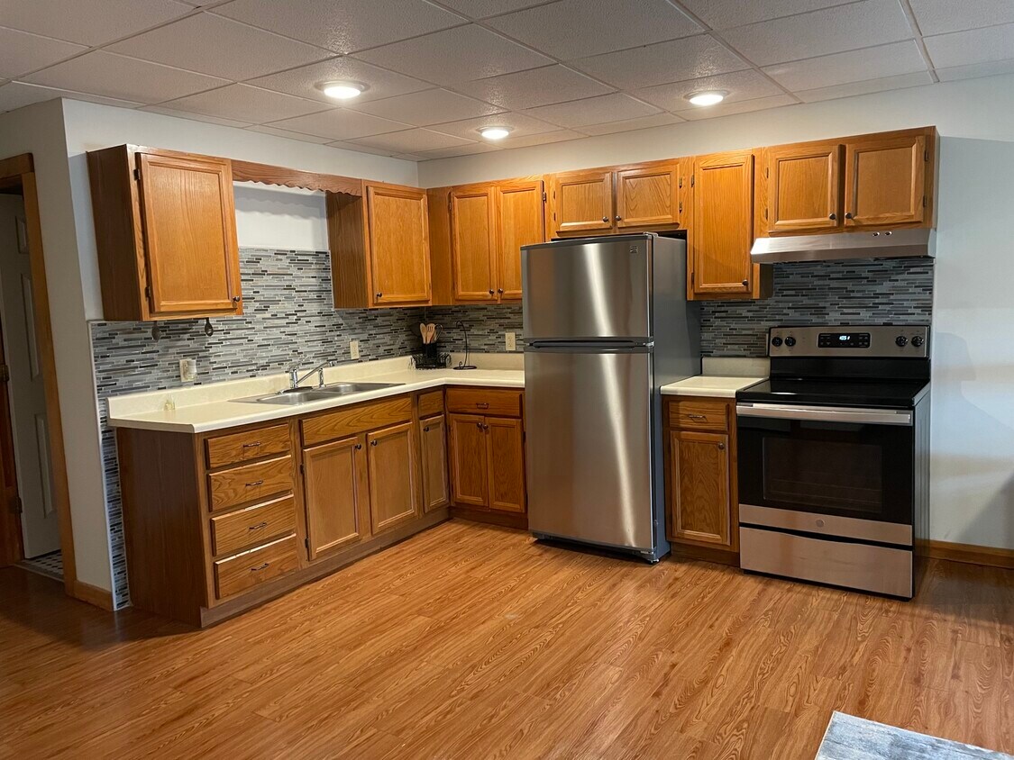 200 W Portage Ave Unit 301, Sault Sainte Marie, MI 49783 Apartments