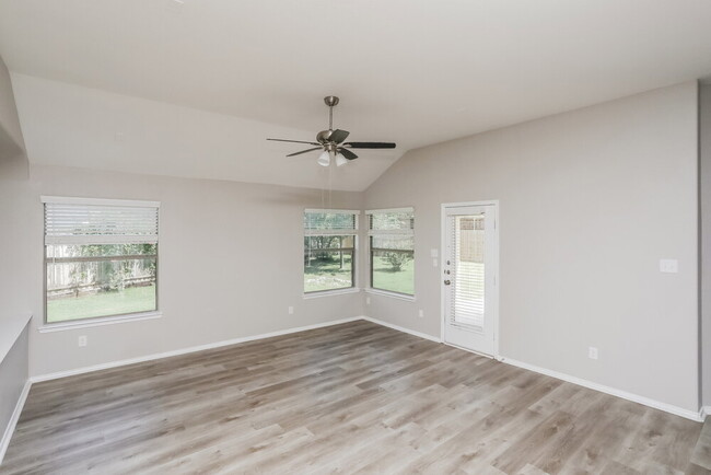 Building Photo - 9101 Prairie Hen Dr