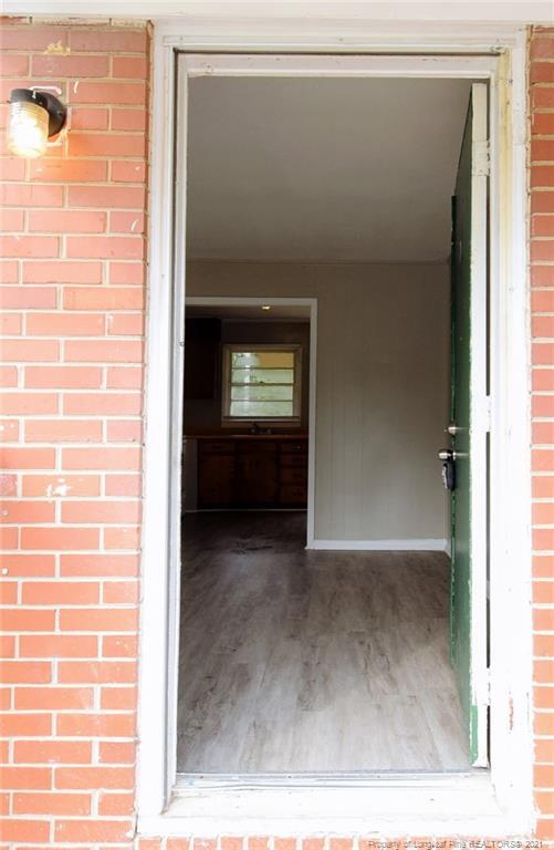 Building Photo - 503 N Grogg St