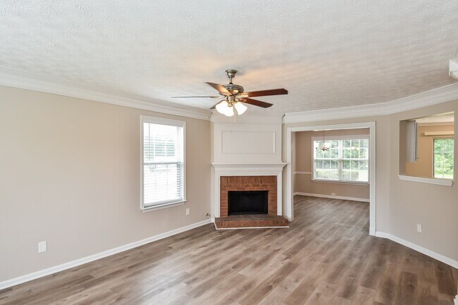 Building Photo - 2914 Water Lily Ct