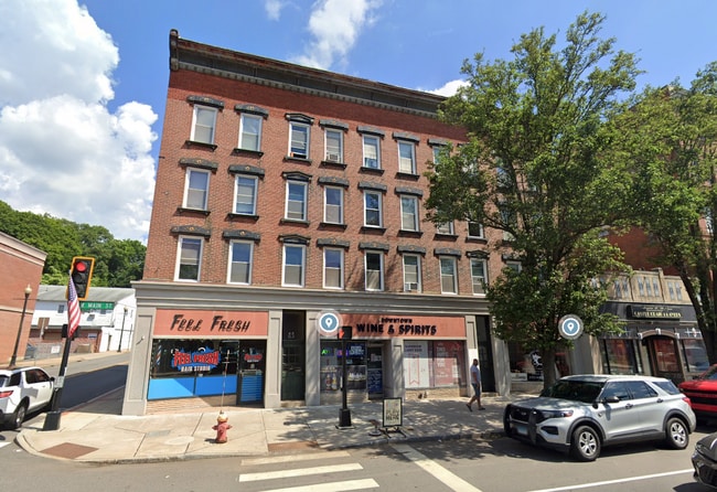 Building Photo - 61-65 W Main