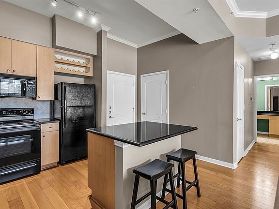 Foto del edificio - 3225 Turtle Creek Blvd Blvd