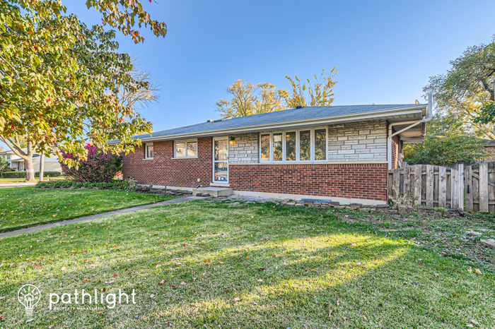 Primary Photo - 391 West Millers Road, Des Plaines, IL, 60016
