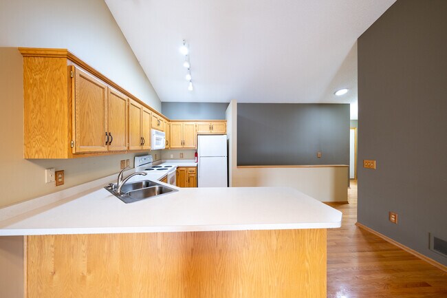 Building Photo - 736 86th Ln NW