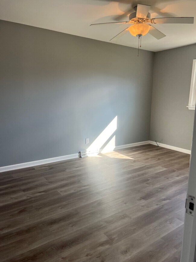 Building Photo - 2536 Sonata Dr
