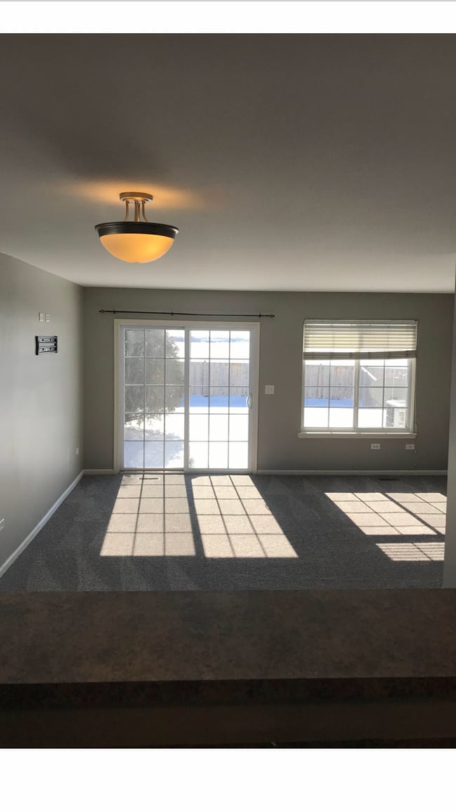 Building Photo - 605 Briarcliff Dr