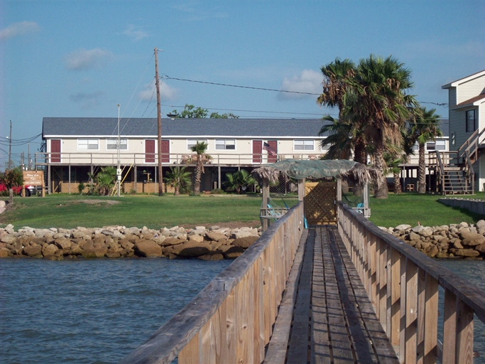Primary Photo - Mandolin Pier