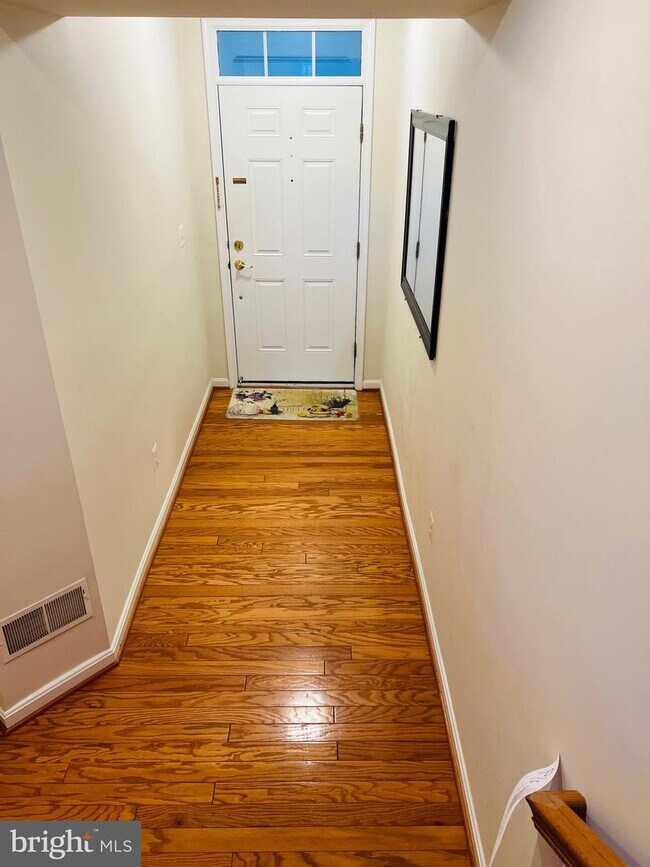 Foto del edificio - 24640 Nettle Mill Square