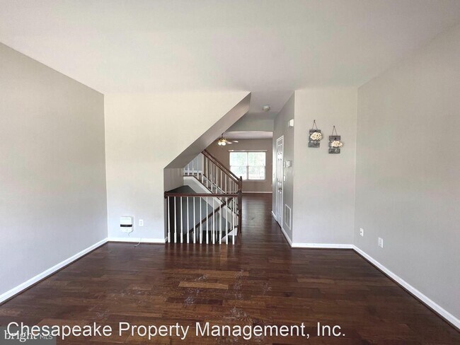 Foto del edificio - 3 br, 2.5 bath House - 87 Richard Ave
