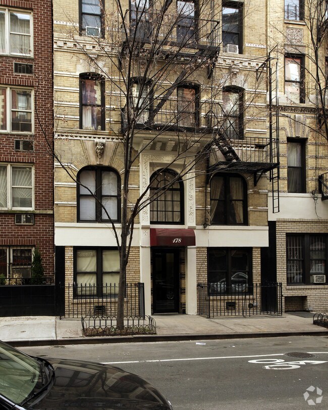 Building Photo - 178 Thompson St