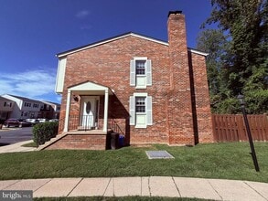 Building Photo - 3801 Tremayne Terrace