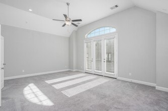 Building Photo - 1130 Shepherd Oaks Dr