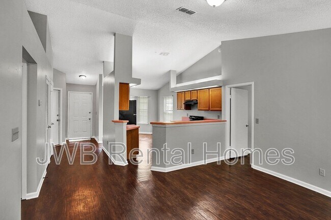 Building Photo - 11771 High Plains Dr E