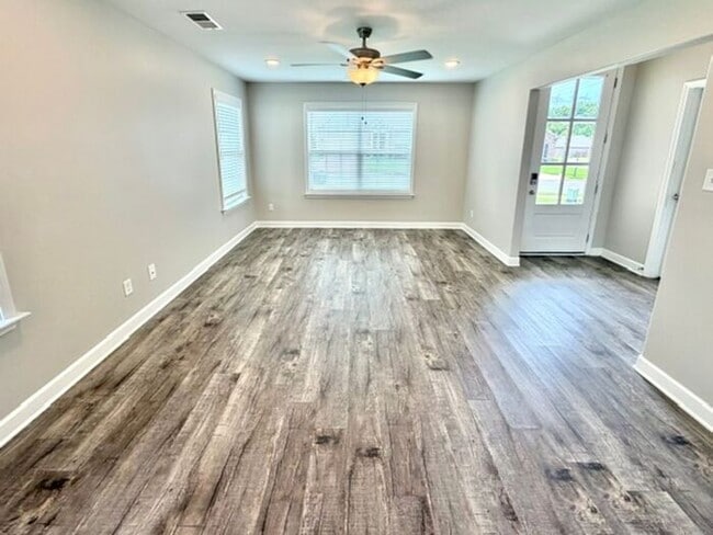 Photo - Now Leasing @ Rasco Farms in Southaven, MS. House