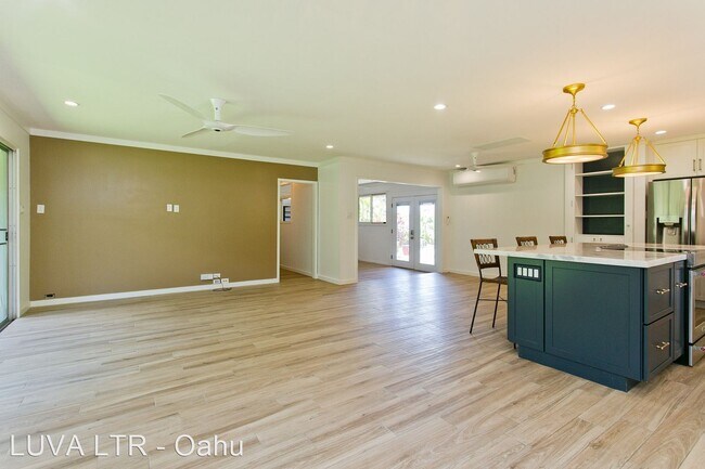 Building Photo - 3 br, 3 bath House - 44-012 Kaimalu Place