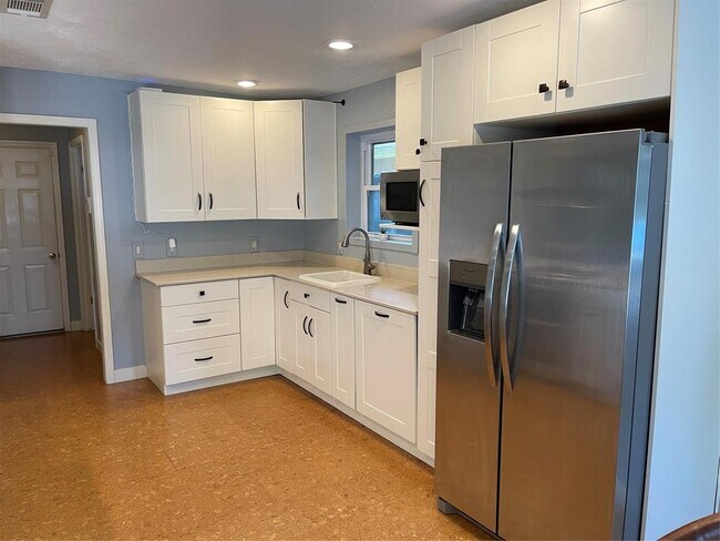 Foto del edificio - 2214 Wickburn Dr