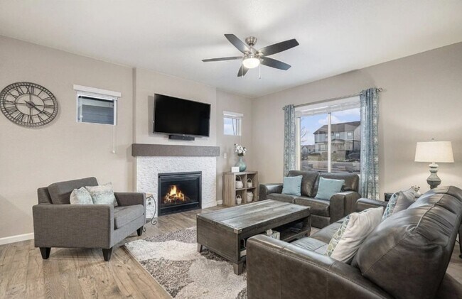 Foto del edificio - 1170 McMurdo Cir