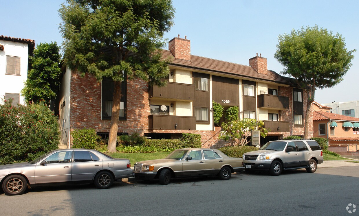 Foto principal - 10651 Eastborne