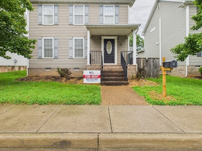 Building Photo - 1712 Kemper St