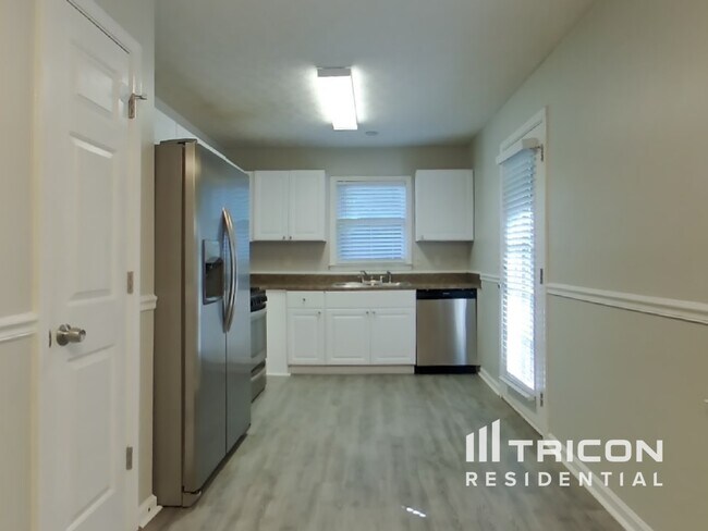 Foto del edificio - 34 Yellowstone Dr