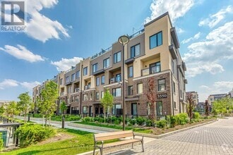 Building Photo - 3550-3550 Colonial Dr