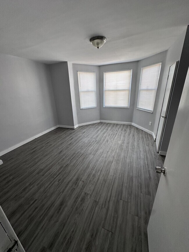 Foto del edificio - 2647 S 68th St