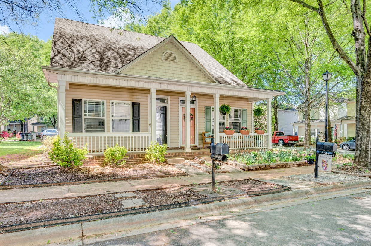 Foto principal - 12708 Cross Dale Dr